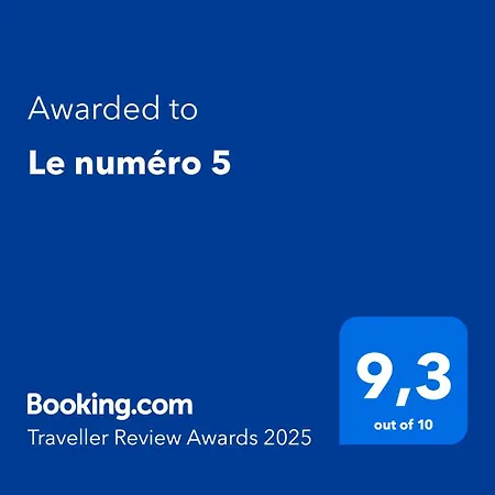 Le Numero 5 Hébergement de vacances *